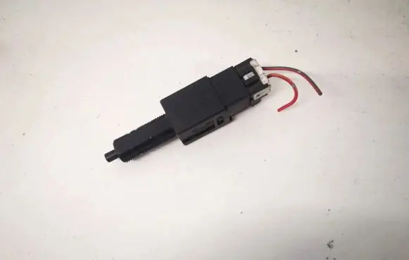 Nissan Primera Brake pedal sensor switch