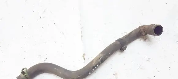 Volkswagen PASSAT B4 Engine coolant pipe/hose