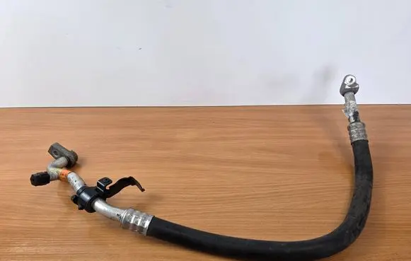 Ford Focus Air conditioning (A/C) pipe/hose JX6119N602MC 21101903AP