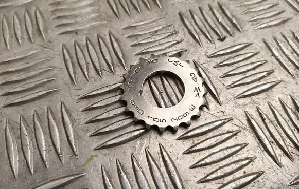 Volkswagen Polo IV 9N3 Timing chain sprocket 03D105209E