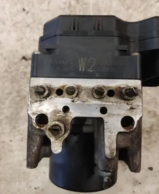 Subaru B9 Tribeca ABS Pump 1338007131