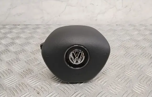 Volkswagen PASSAT B8 Steering wheel airbag 5G0880201S