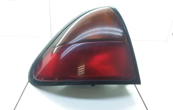 Mazda 323 F Rear/tail lights 0431436L E2013096