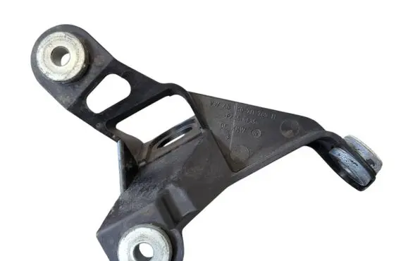 Skoda Octavia Mk2 (1Z) Gear shift cable bracket 1K0711789H