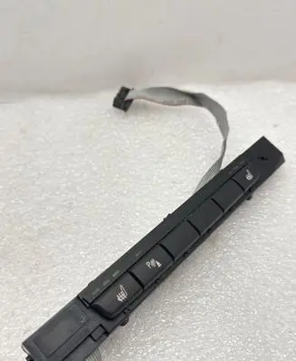 BMW 1 E81 E87 Seat heating switch 6962591 03743652