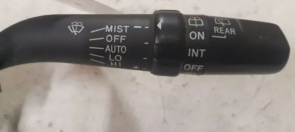 Toyota Avensis T250 Wiper control stalk 8465205170 173821