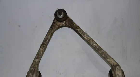Jaguar S-Type Front control arm C2Z29115 C2Z31677 XR842382
