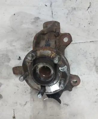 Ford Galaxy Front wheel hub 6G913K171A