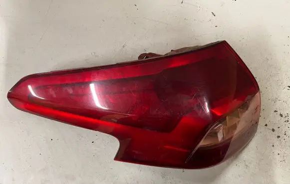 Citroen C5 Rear/tail lights VP8X8X13405AX 79998D