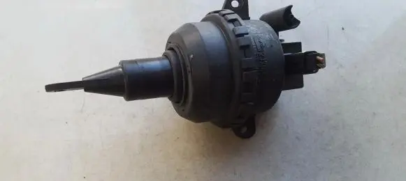 Valve vacuum