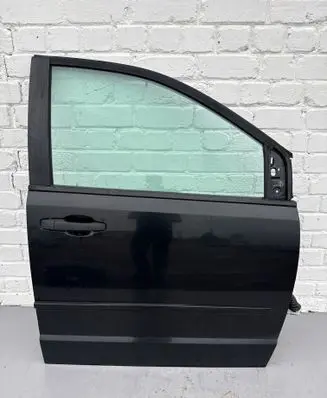 Chrysler Grand Voyager V Front door 