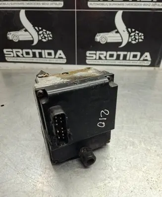 Mercedes-Benz E W212 ABS Pump 0024318712 6671510081