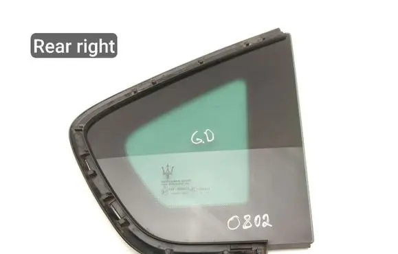 Maserati Levante Rear side window 06700333740