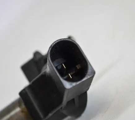 Audi A8 S8 D3 4E Fuel injector 059130277AG