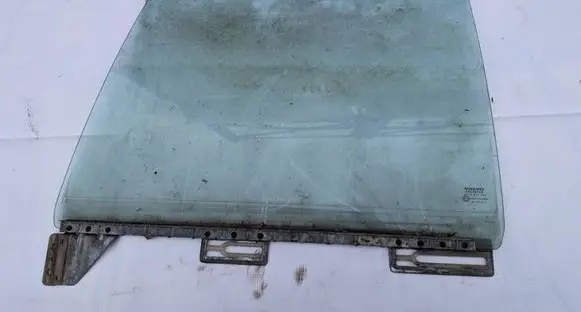Volvo 740 Rear door window glass 43R00048 AS2