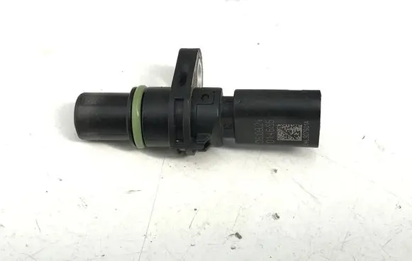 Audi A3 8Y Camshaft position sensor 04L907601A
