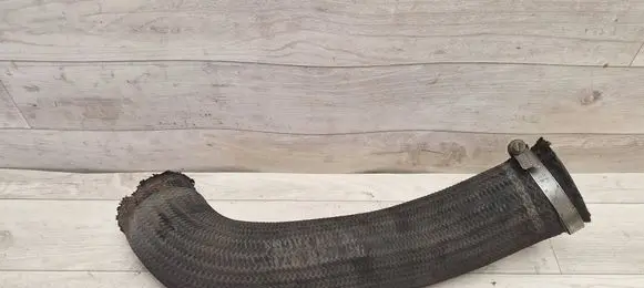Chevrolet Captiva Air intake hose/pipe 