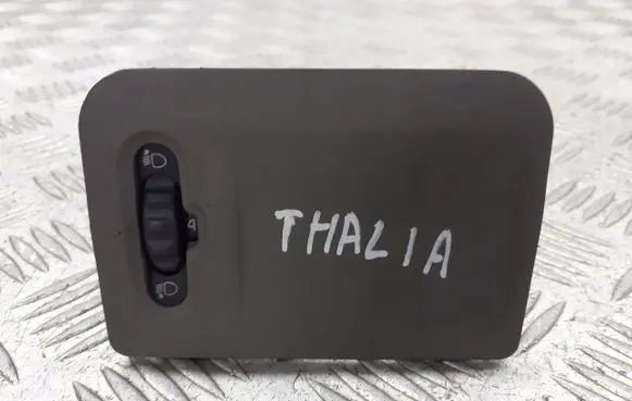 Renault Thalia II Headlight level height control switch 8200379685