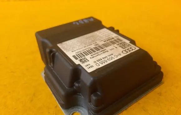 Audi A8 S8 D4 4H Airbag control unit/module 4H0959655D