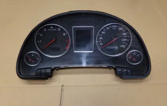 Audi A4 S4 B6 8E 8H Speedometer (instrument cluster) 8E0920900L