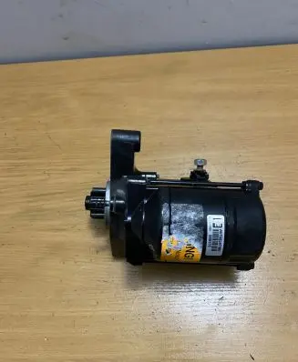 Land Rover Range Rover Sport L494 Starter motor AH4211001BB LR011262