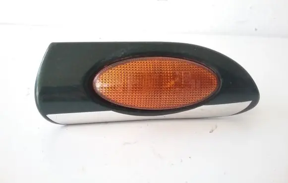 Opel Vectra B Front fender indicator light 09135507 1801988