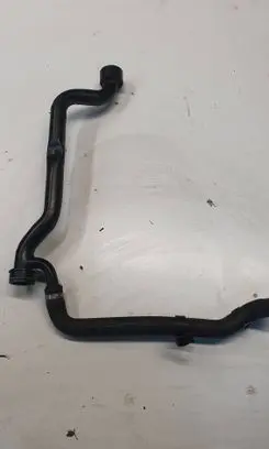 Audi Q7 4L Air intake hose/pipe 057121105