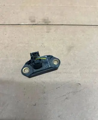 Mercedes-Benz S W220 Airbag deployment crash/impact sensor A0025426918