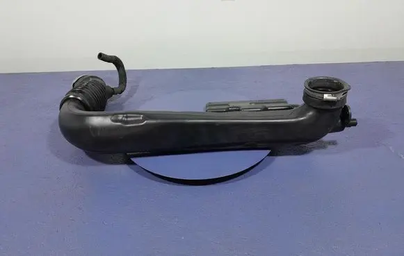 Jeep Grand Cherokee Intake resonator 68211695AB