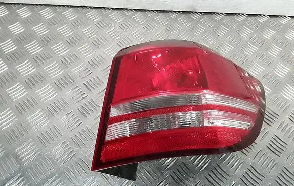 Dodge Journey Rear/tail lights 05067784ab