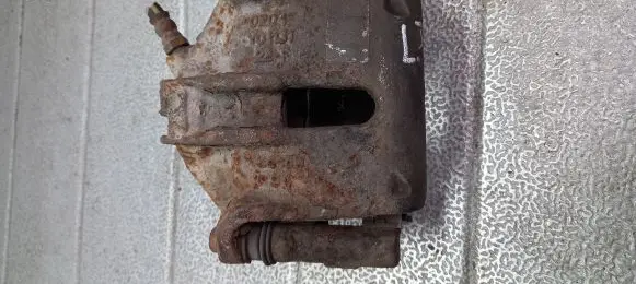 Peugeot 206 CC Front brake caliper