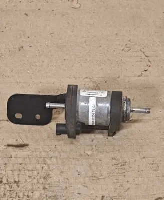 BMW 5 G30 G31 G38 Webasto auxiliary heater fuel pump 9320479 64129320479