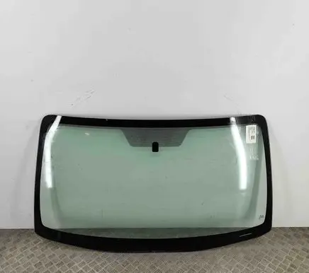 Isuzu D-Max Front windscreen/windshield window 8981406835 43R010242