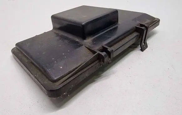 Audi 80 90 B2 Fuse module DVP443941801