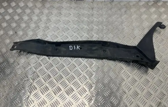 Audi A8 S8 D4 4H Fender end trim 4H0821111C