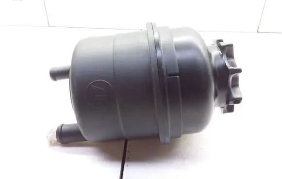 BMW 5 E39 Power steering fluid tank/reservoir