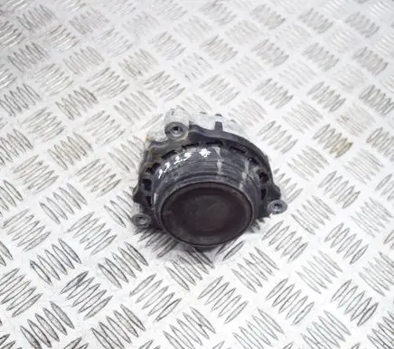 BMW 2 F22 F23 Engine mount bracket 6787658