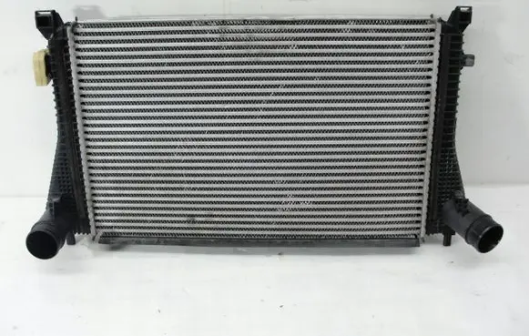 Volkswagen Golf VII Intercooler radiator 5Q0145803N