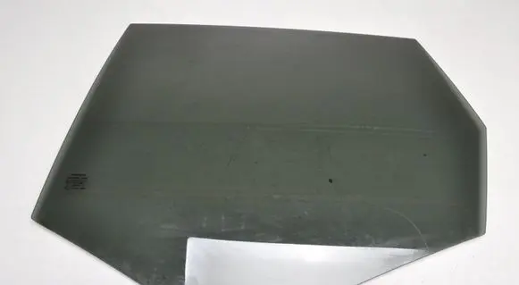 Volvo S90, V90 Rear door window glass 