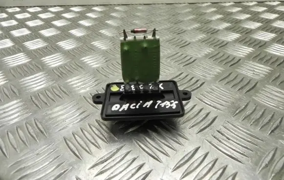 Dacia Sandero Heater blower motor/fan resistor 2R321R16R52K X2039