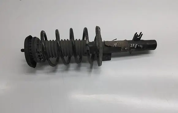 Peugeot 208 Front shock absorber/damper 980483118