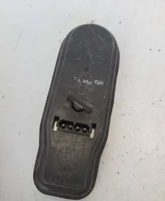 BMW 5 E39 Tail light bulb cover holder 2496339