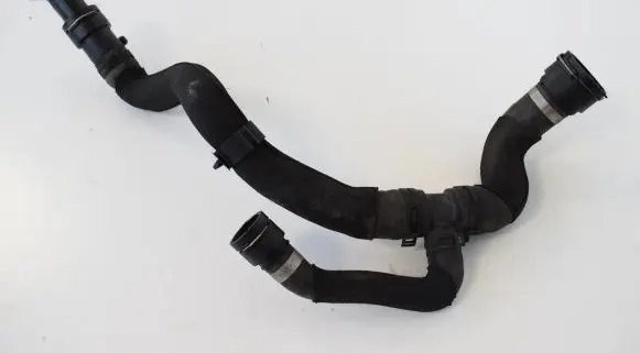 Audi A5 Sportback 8TA Engine coolant pipe/hose 8K0121049M