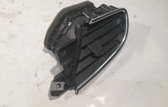 Opel Mokka X Dashboard side air vent grill/cover trim 42570818