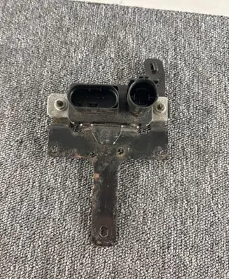 Jaguar F-Pace Glow plug pre-heat relay HX7312B681AA 290617 R879A