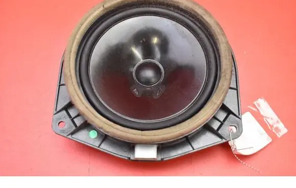Cadillac SRX Subwoofer speaker 86160-48110