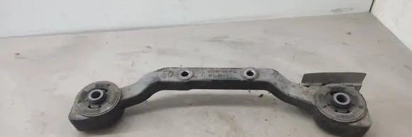 Toyota Highlander XU70 Rear differential/diff mount bracket 523910E070
