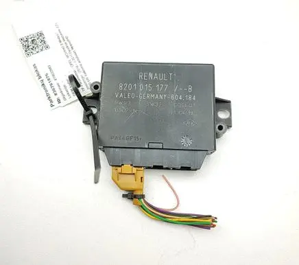 Opel Movano B Parking PDC control unit/module 8201015177