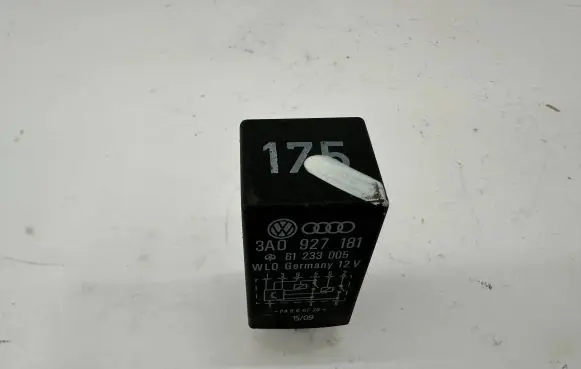 Volkswagen Sharan Other relay 3A0927181 61233005 175