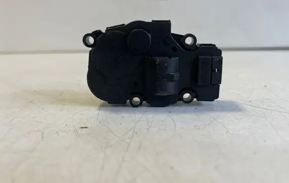 Audi A5 Air flap motor/actuator EGP0001 GG606003 070821